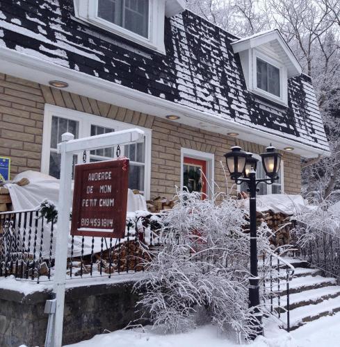 Auberge De Mon Petit Chum B&B