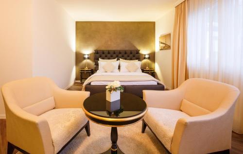 Hotel First