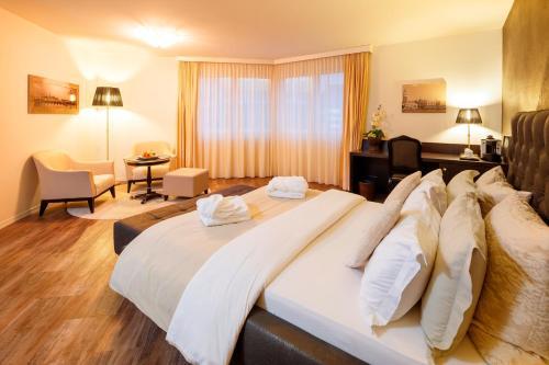 Hotel First
