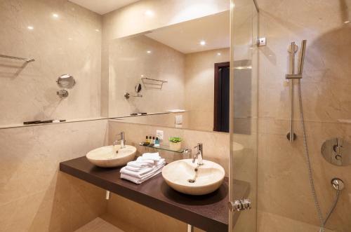 Hotel First