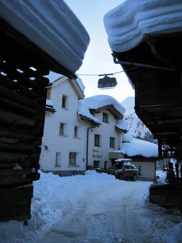 Haus Am Dorfplatz
