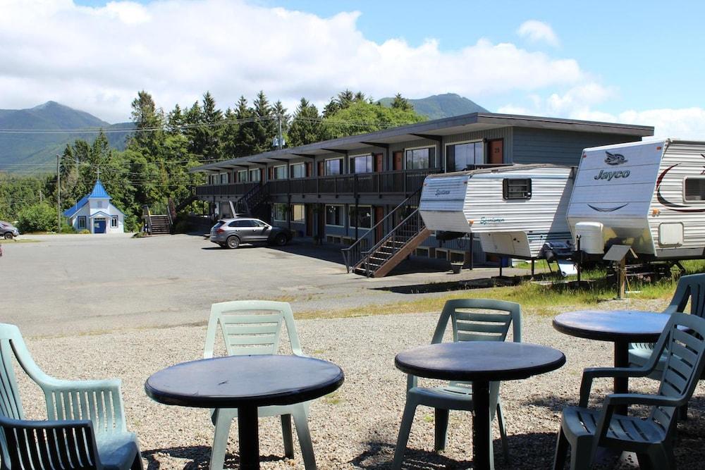 Ukee Peninsula Motel