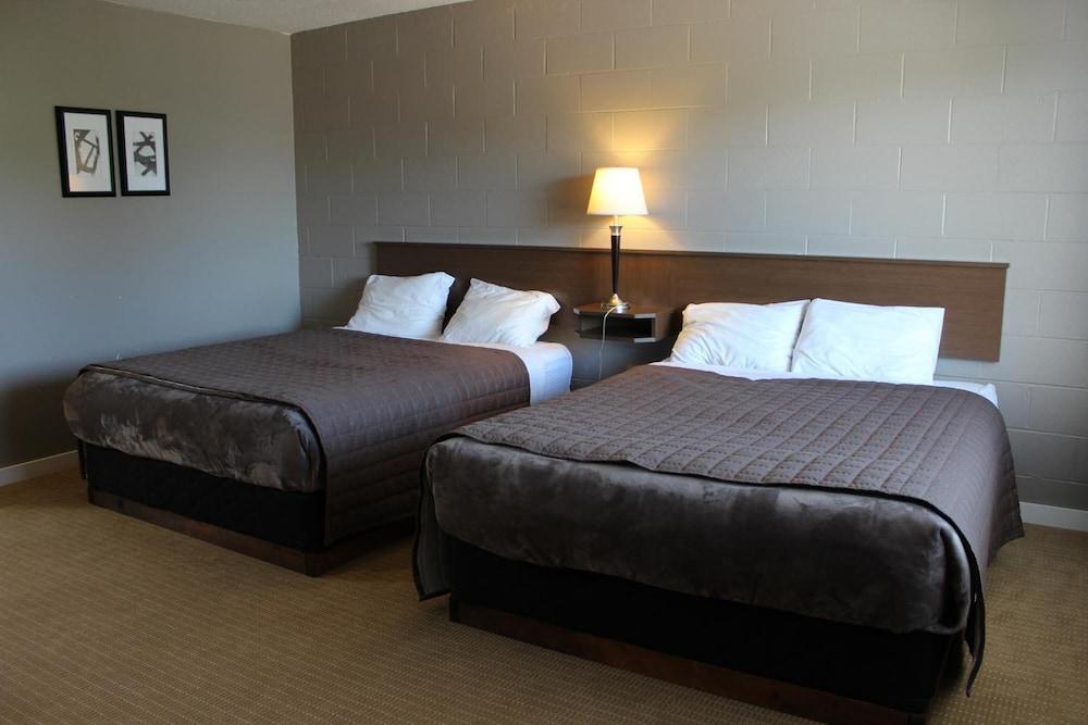 Ukee Peninsula Motel