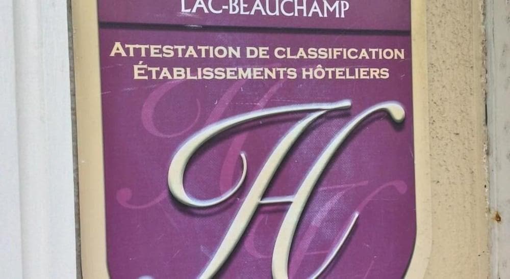 Auberge Du Lac Beauchamp