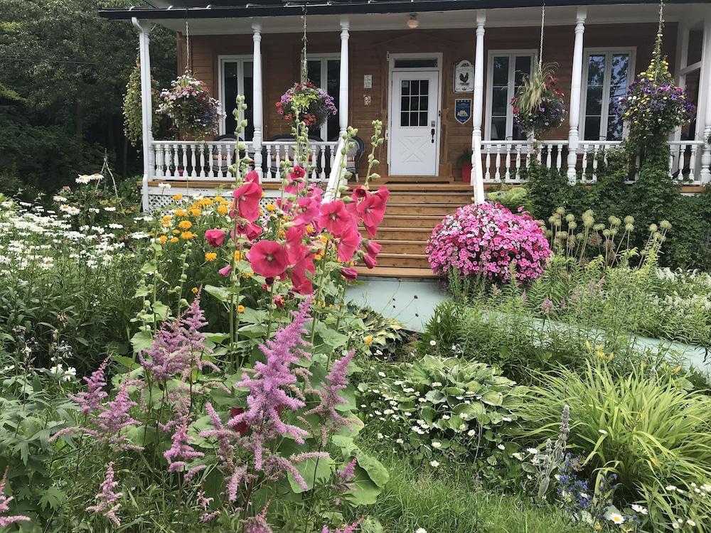 Auberge du Sault-a-la-Puce