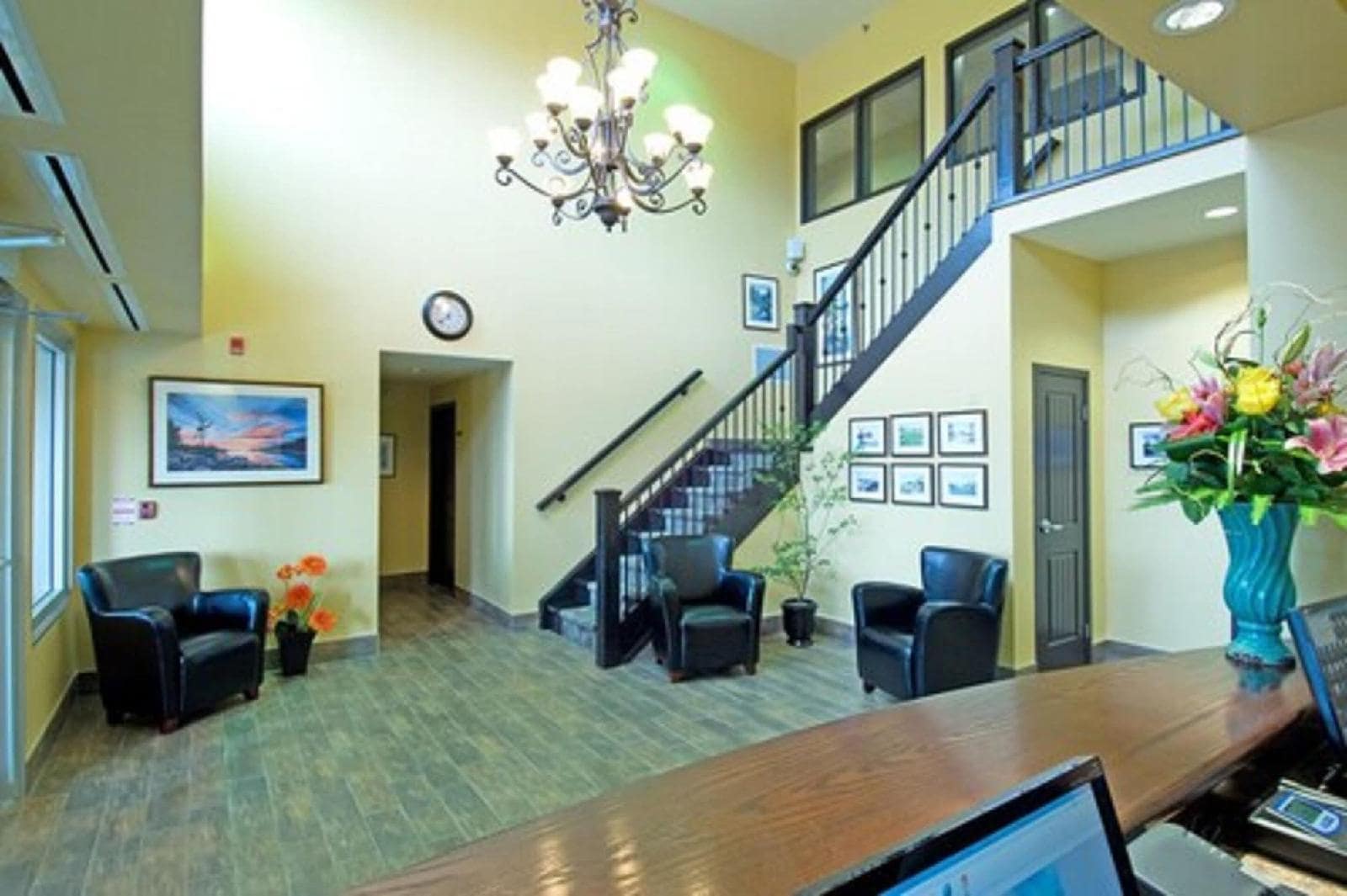 Midland Inn And Suites
