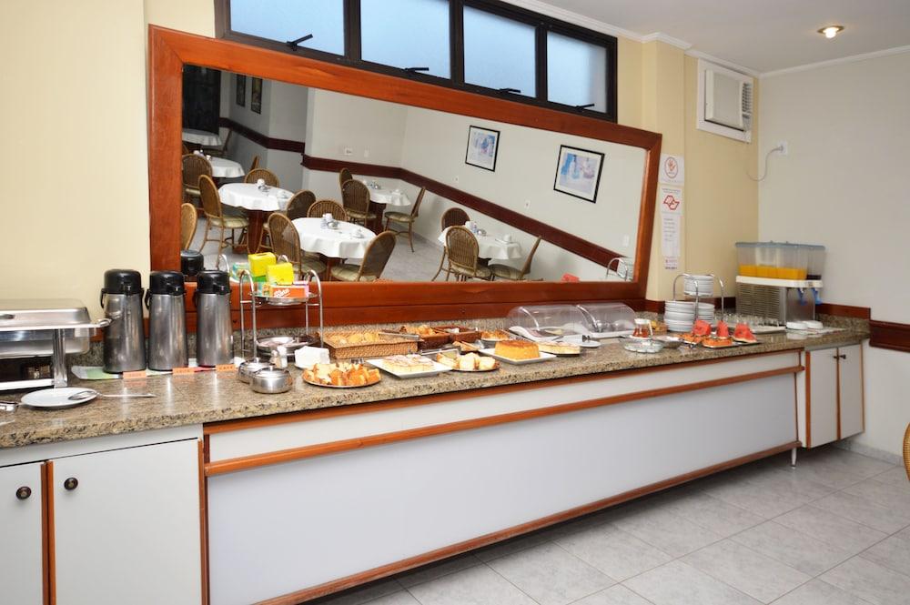 Villas Boas Hotel