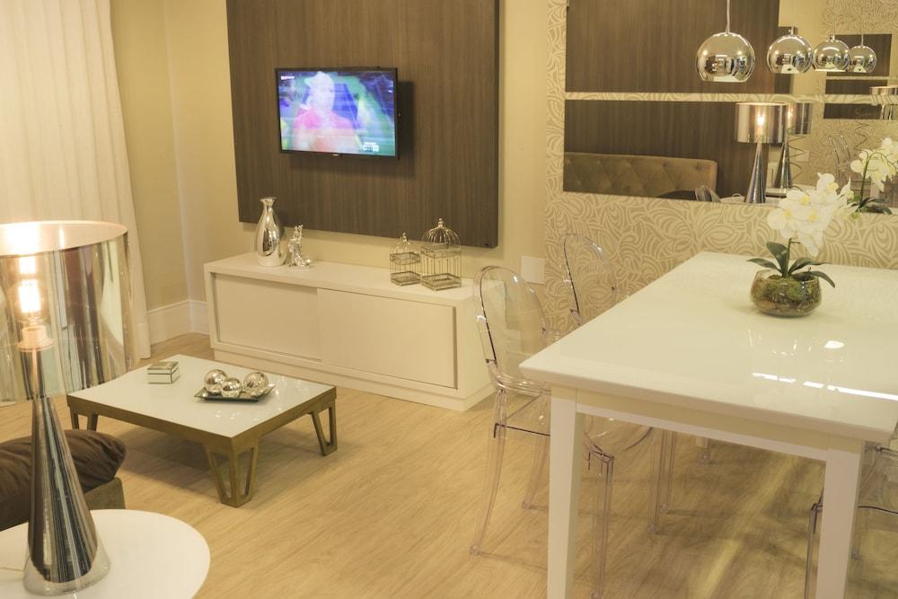 Aquarius Hotel Flat Residence