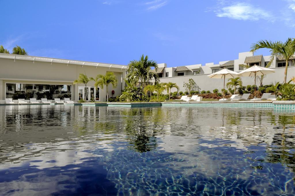 Radisson Blu Azuri Resort & Spa