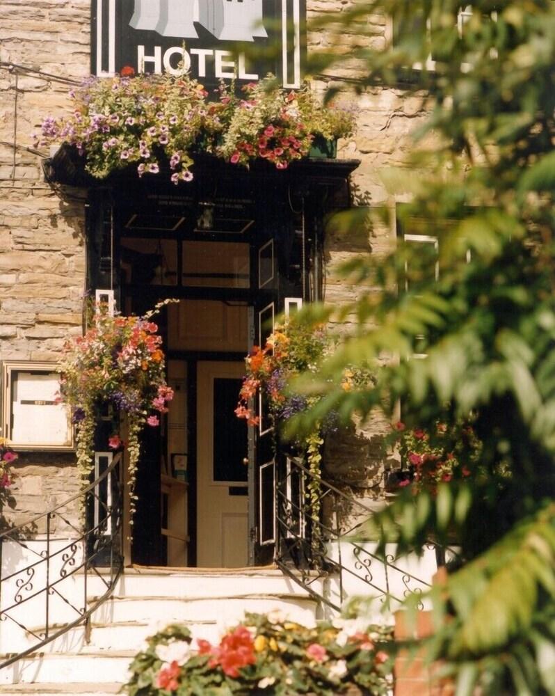 The Castle Hotel