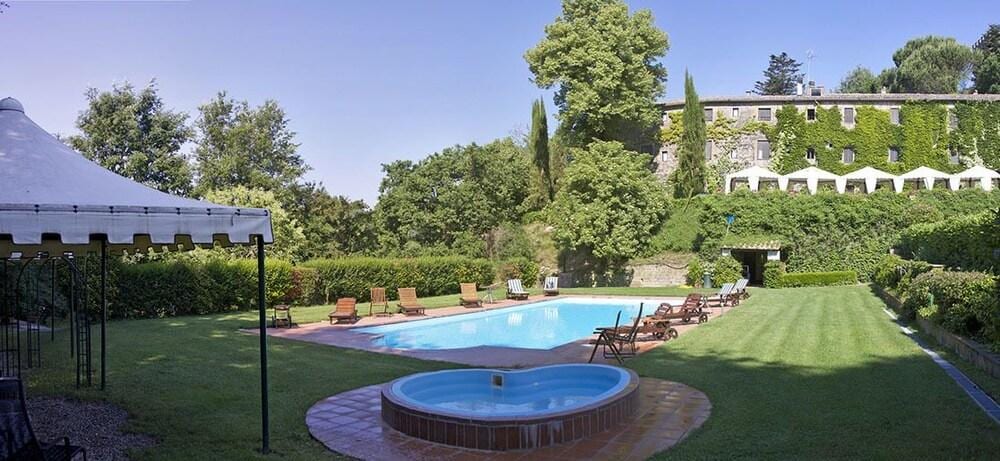 Castello di Santa Cristina