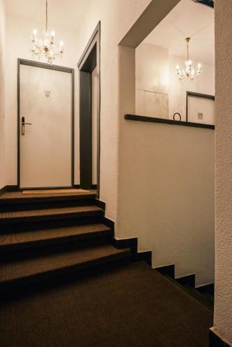 Hotel Hine Adon