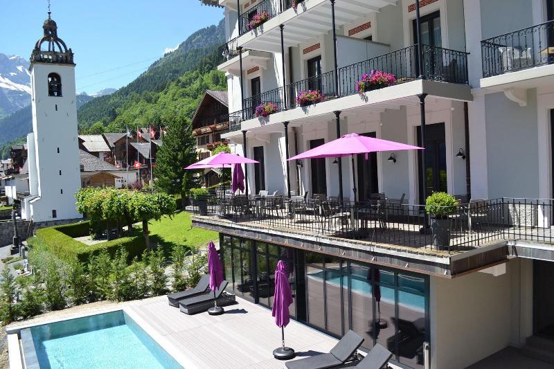 Hotel Le National Resort & Spa
