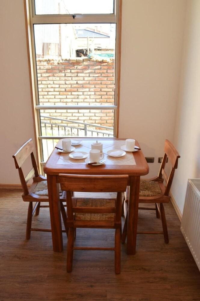 Apart Hotel Quillango