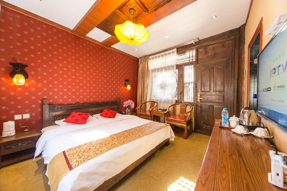 Lijiang He Mu Ju Inn Fairview Branch