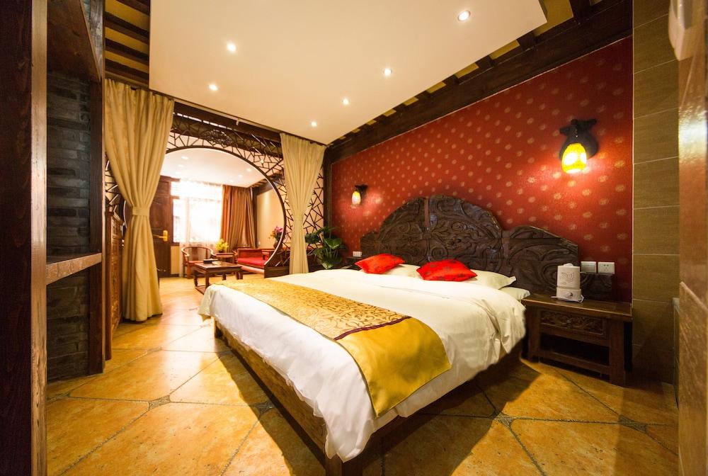 Lijiang He Mu Ju Inn Fairview Branch