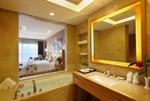 Kuangyuan Jin Jiang Hotel