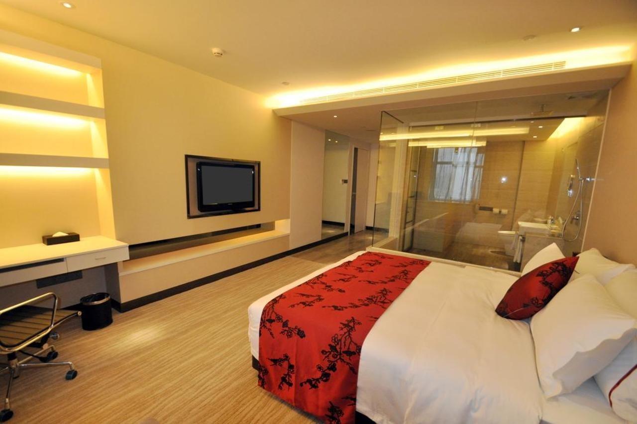 Grand View Hotel