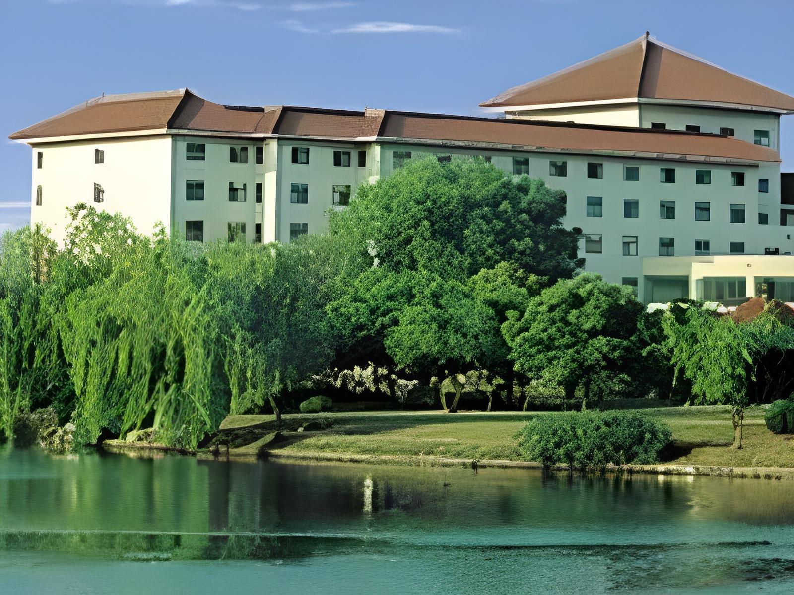 Nanhu Hotel