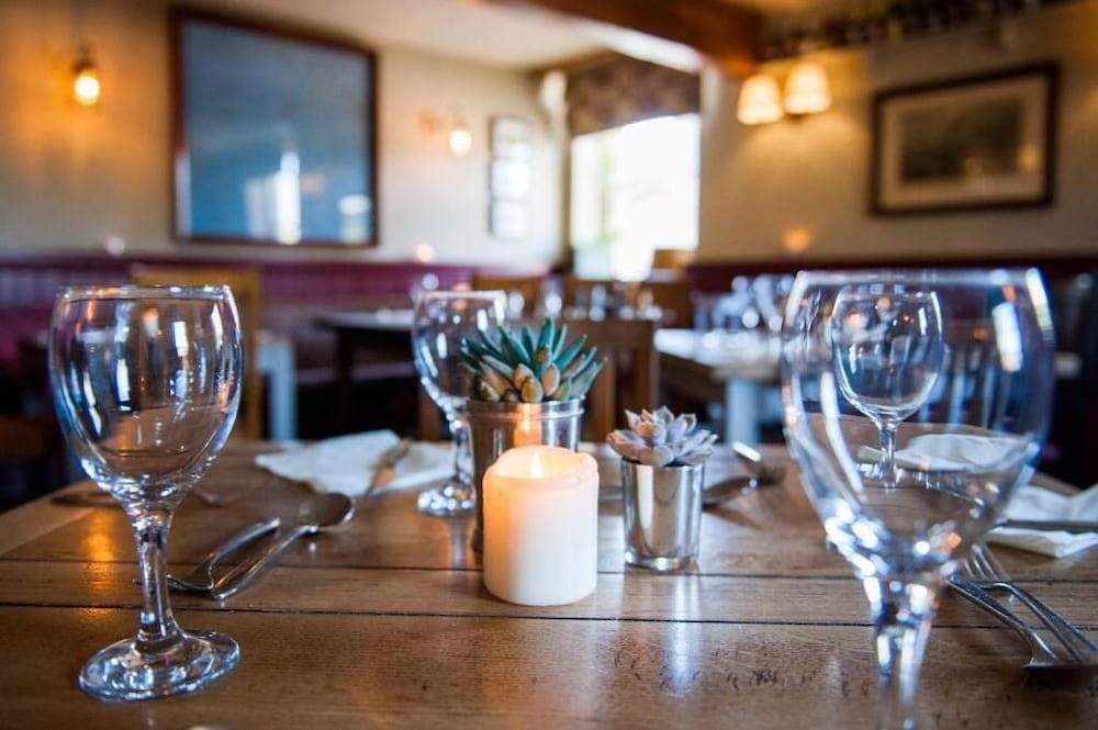 The George Inn