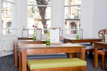 YHA London Earl's Court