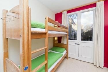 YHA London Earl's Court