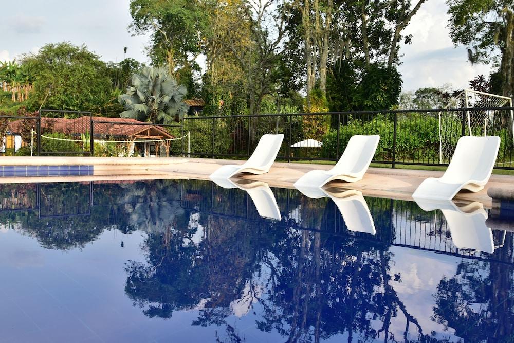 Los Girasoles Finca Hotel