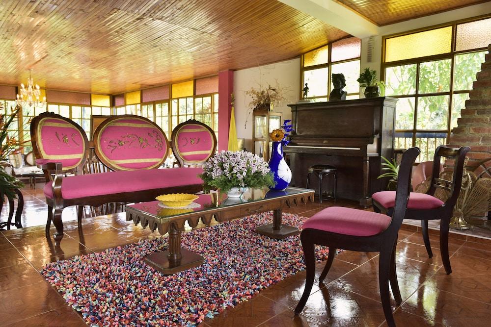 Los Girasoles Finca Hotel
