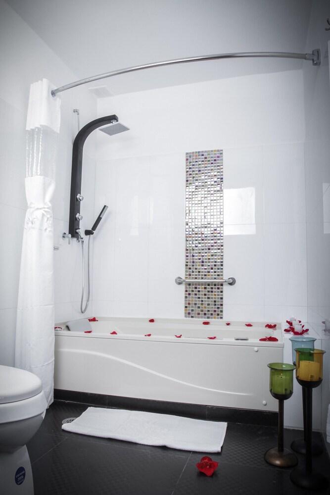 Cariongo Plaza Hotel
