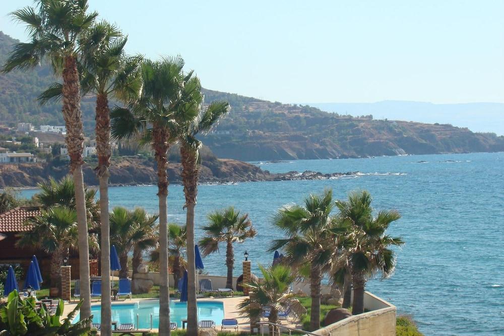 Sun Camero Beach Apartments