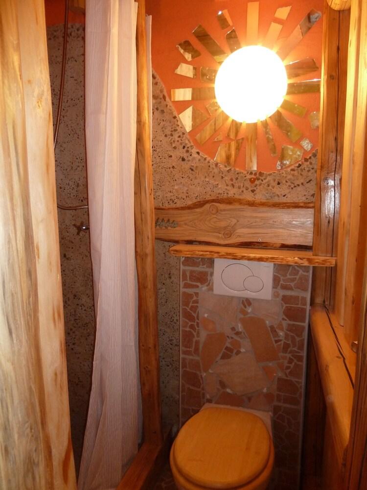 Artharmony Pension & Hostel