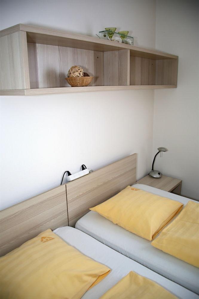 Hotel Pal c