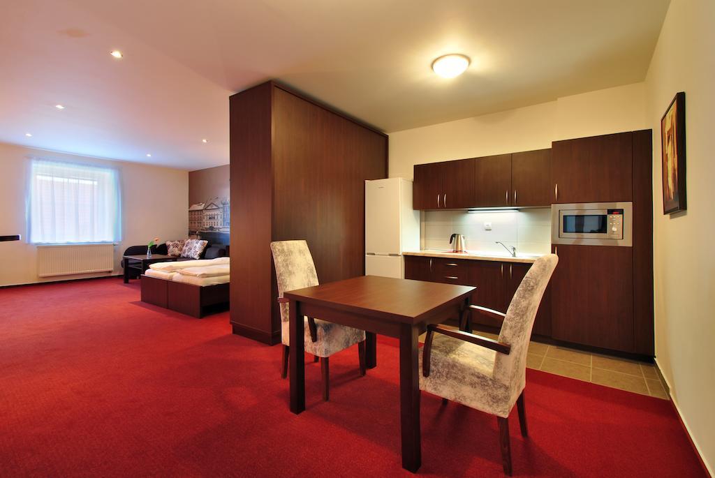 Hotel Pal c