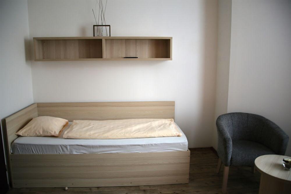 Hotel Pal c