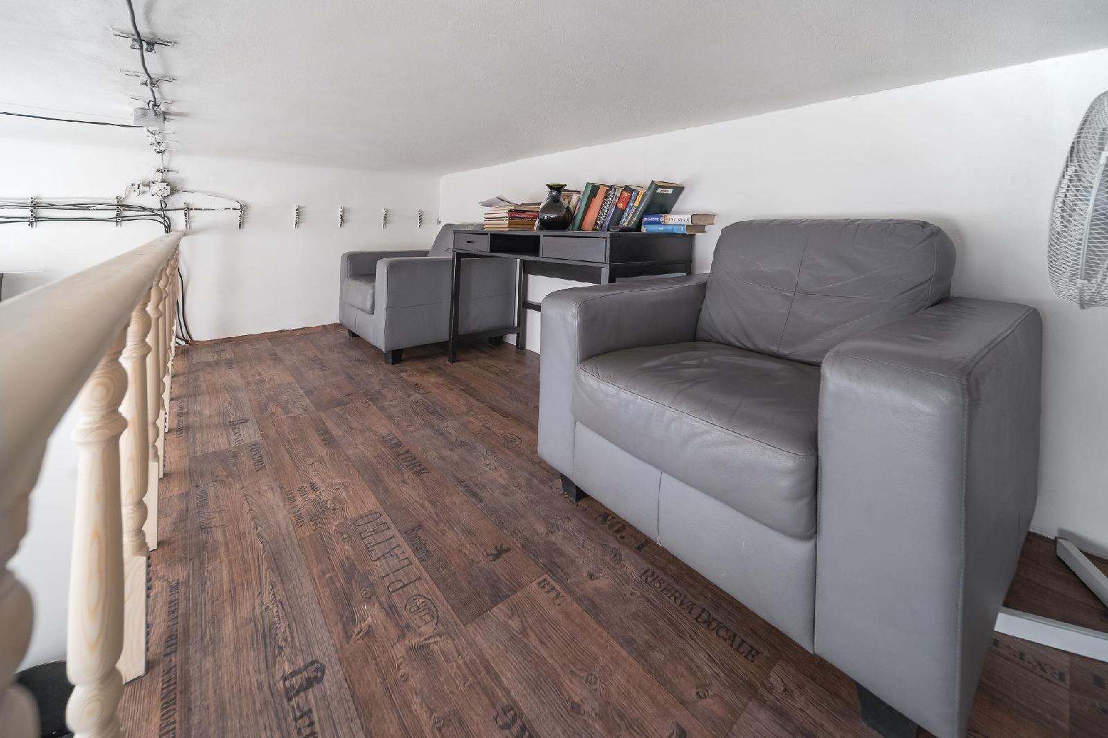Hostel Orange