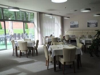 Lesni Hotel