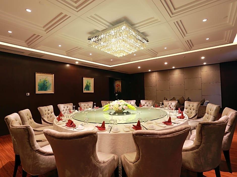 Ramada Suzhou Luzhi
