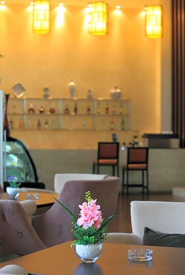 Ramada Suzhou Luzhi