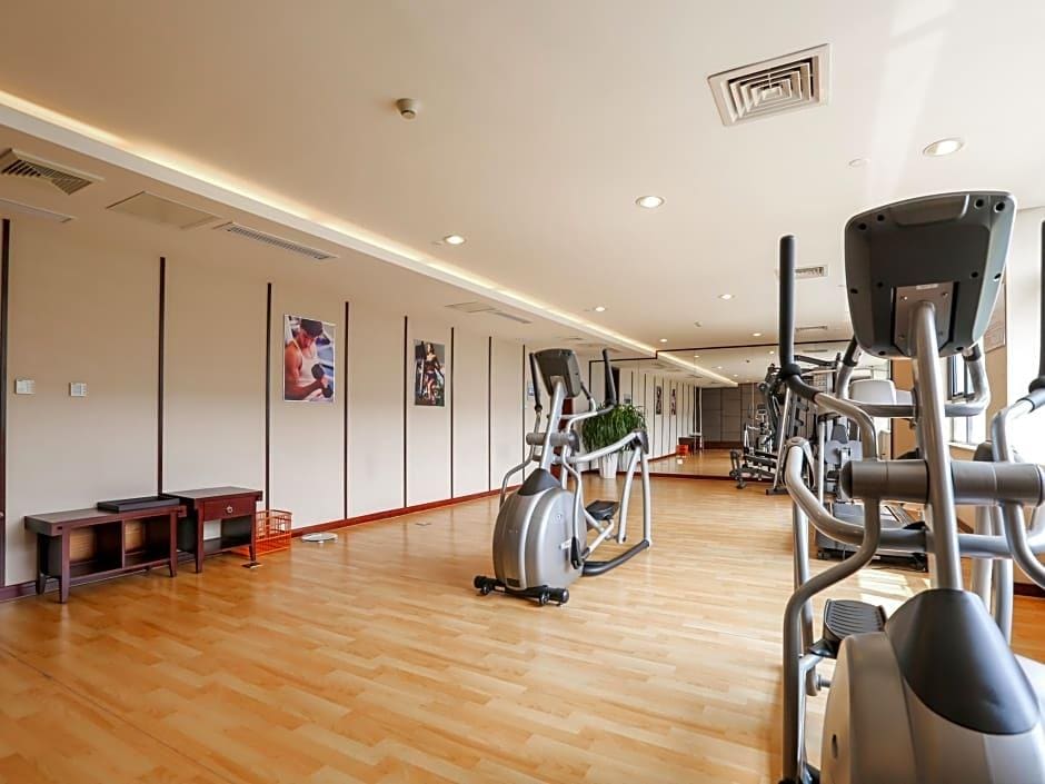 Ramada Suzhou Luzhi
