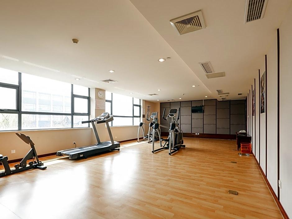 Ramada Suzhou Luzhi