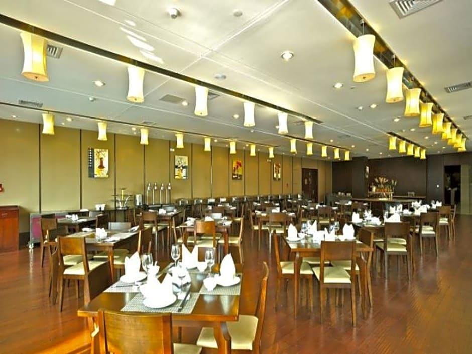 Ramada Suzhou Luzhi