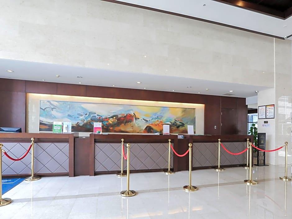 Ramada Suzhou Luzhi
