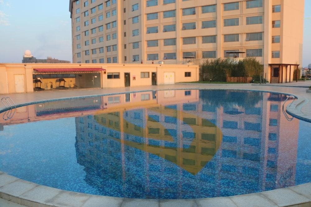 The Grand Plaza Hotel
