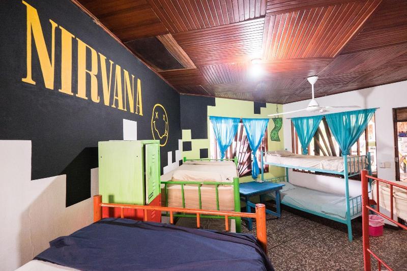 Pura Vida Hostel