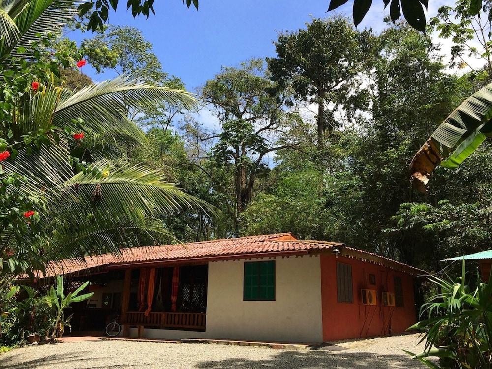 Casa Moabi