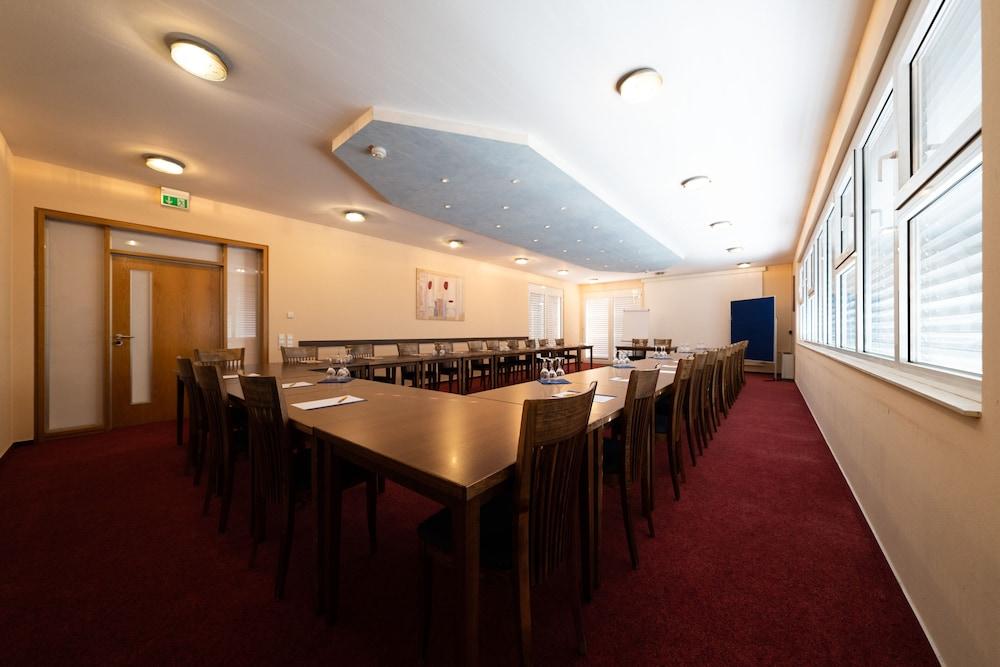 Ates Hotel-Garni