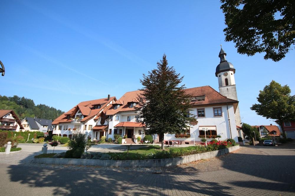 Hirsch Berghaupten