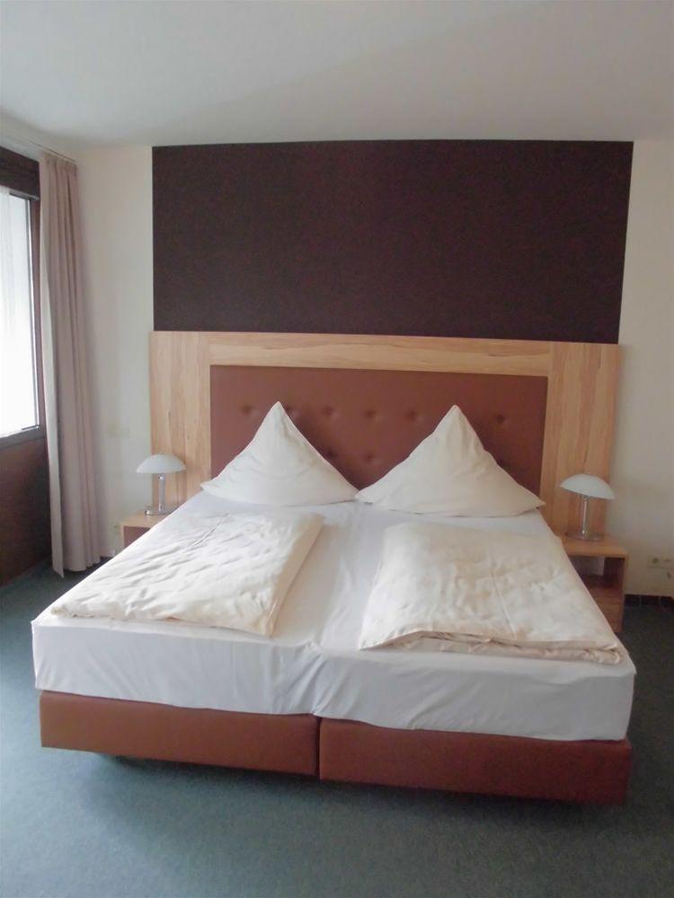 Hotel Roeb