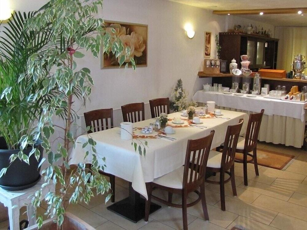 Landgasthaus Hotel  Bonn