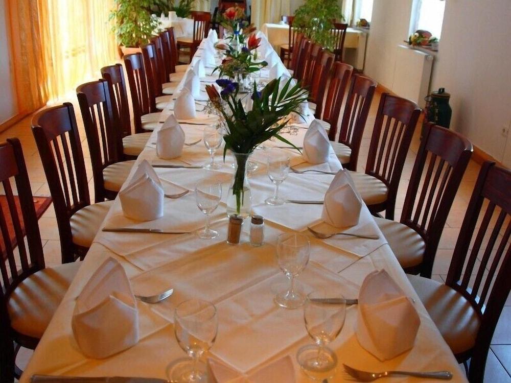 Landgasthaus Hotel  Bonn
